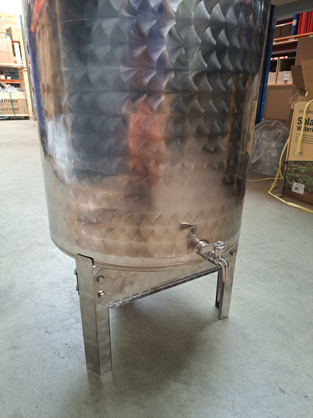 Base with legs Zottel in stainless steel for wine tanks 50-100 liters without legs