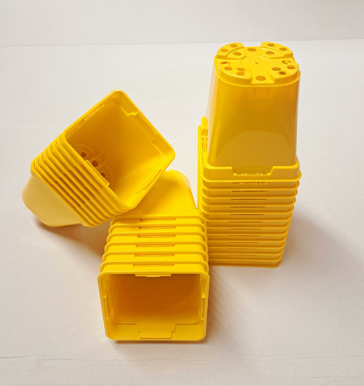 Pot P9 pot potager plastique DUR 9x9x9,5cm (quantité au choix) - JAUNE 